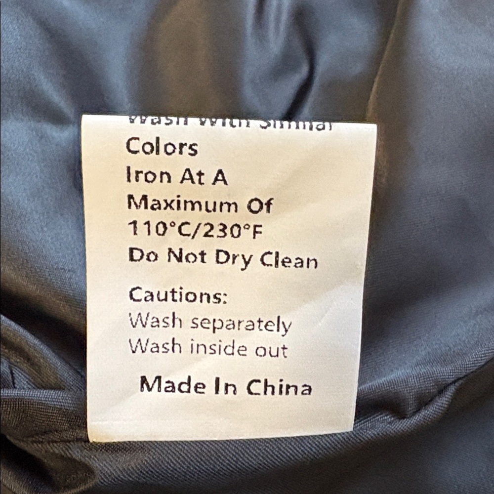 Commense Oversized Statement Shoulder Black Short… - image 7